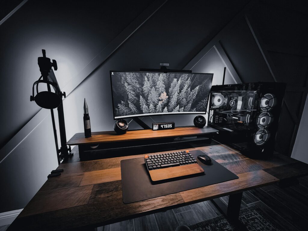 Organisation du bureau - une surface plus claire